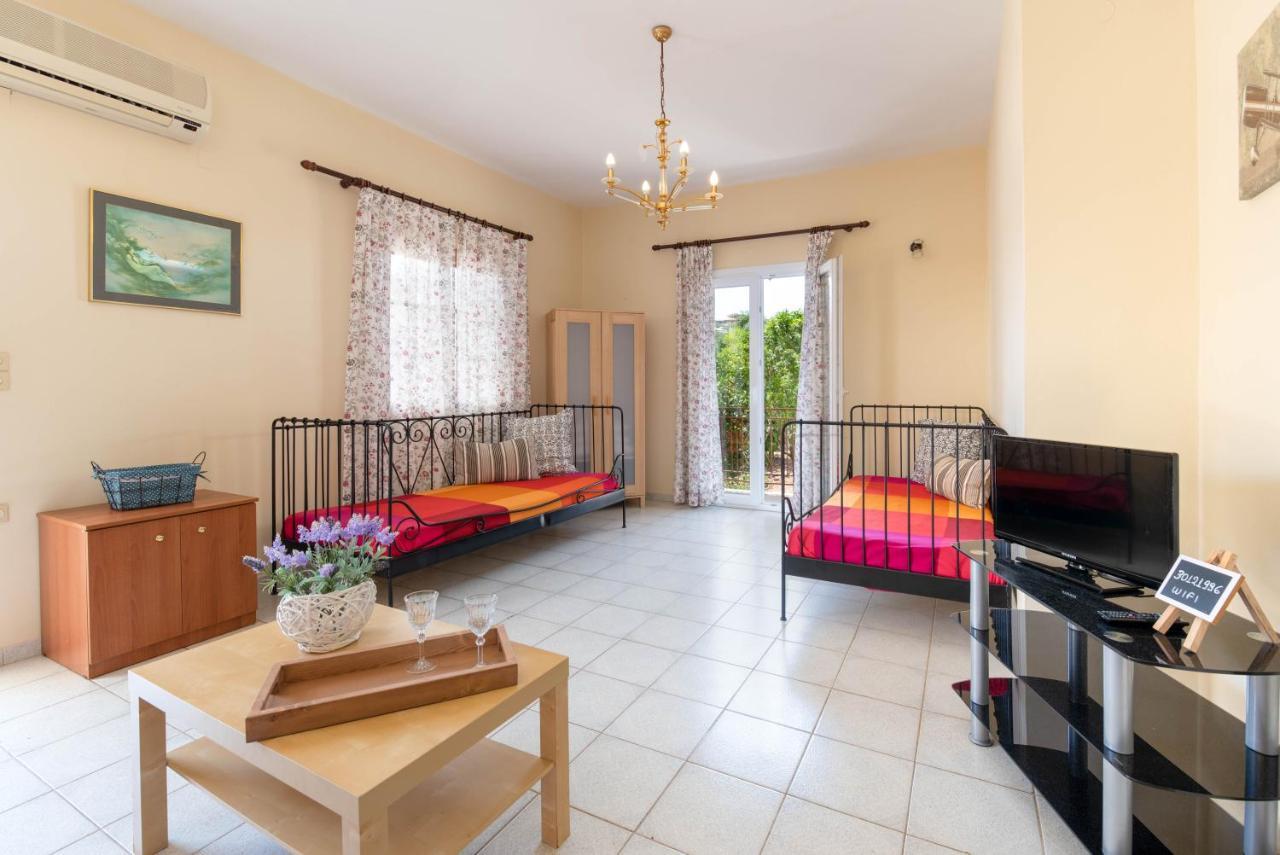 Voula Apartments Гайос Экстерьер фото